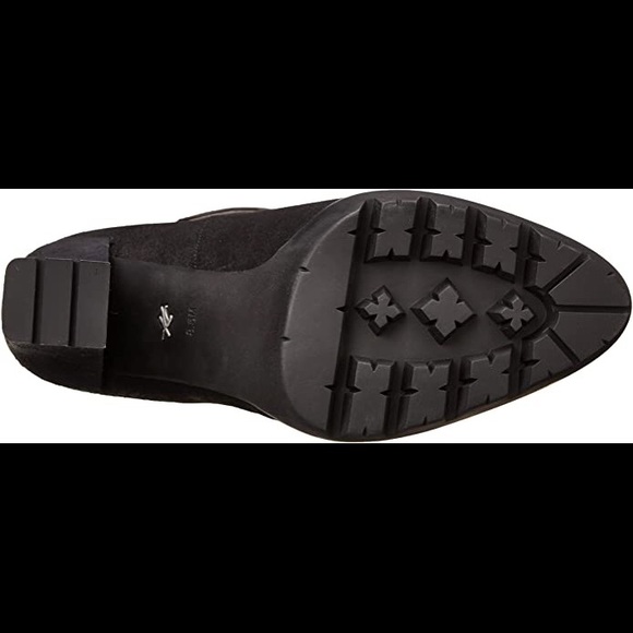 Ankle strap platform bootie - Picture 4 of 6